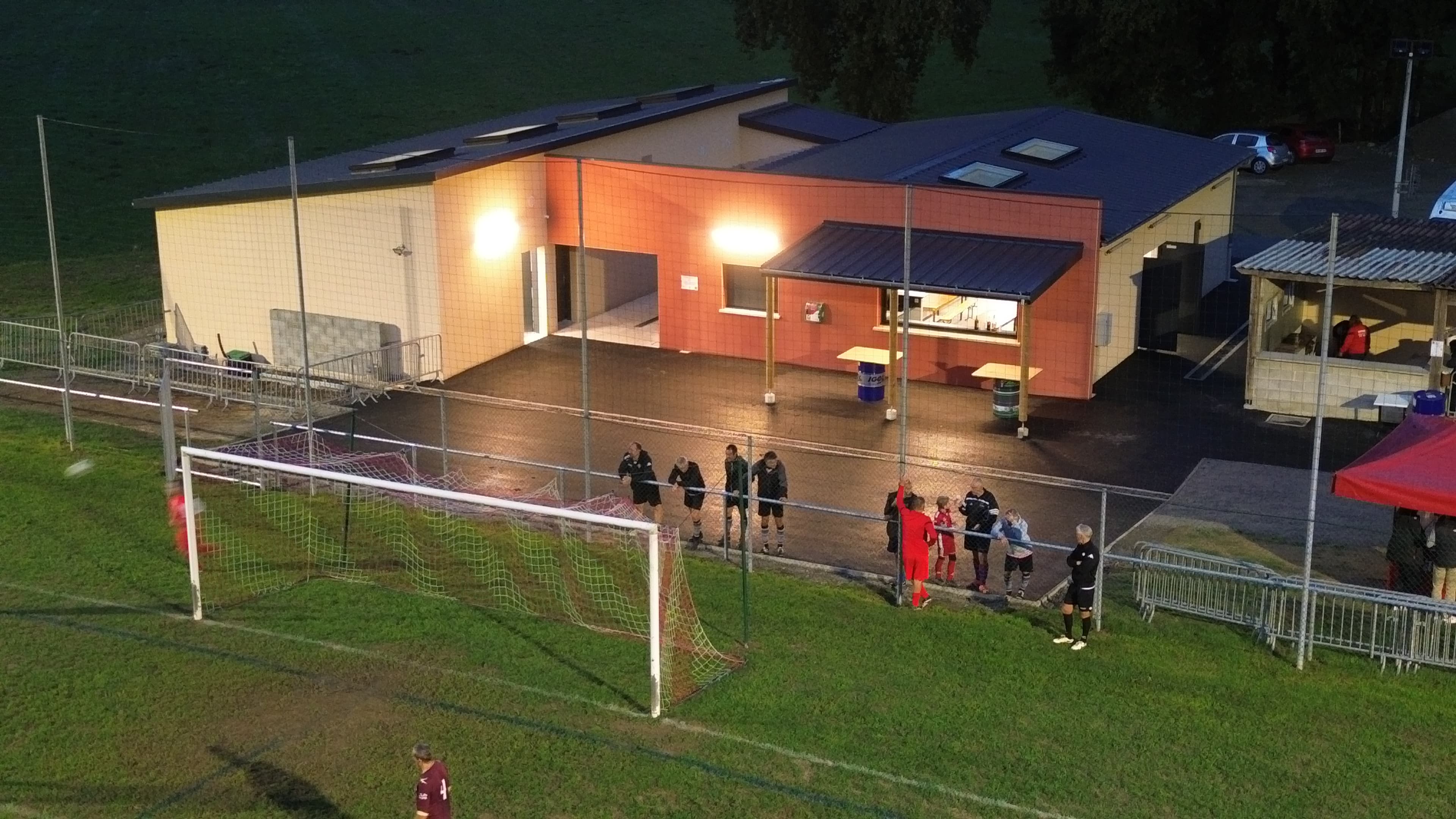 Des vestiaires pour les footballeuses de Séreilhac